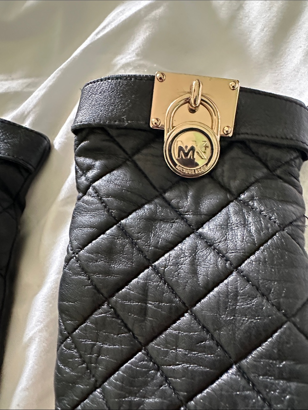 Michael Kors Black Quilted Leather Gloves with Gold Hardware - Picture 3 of 8